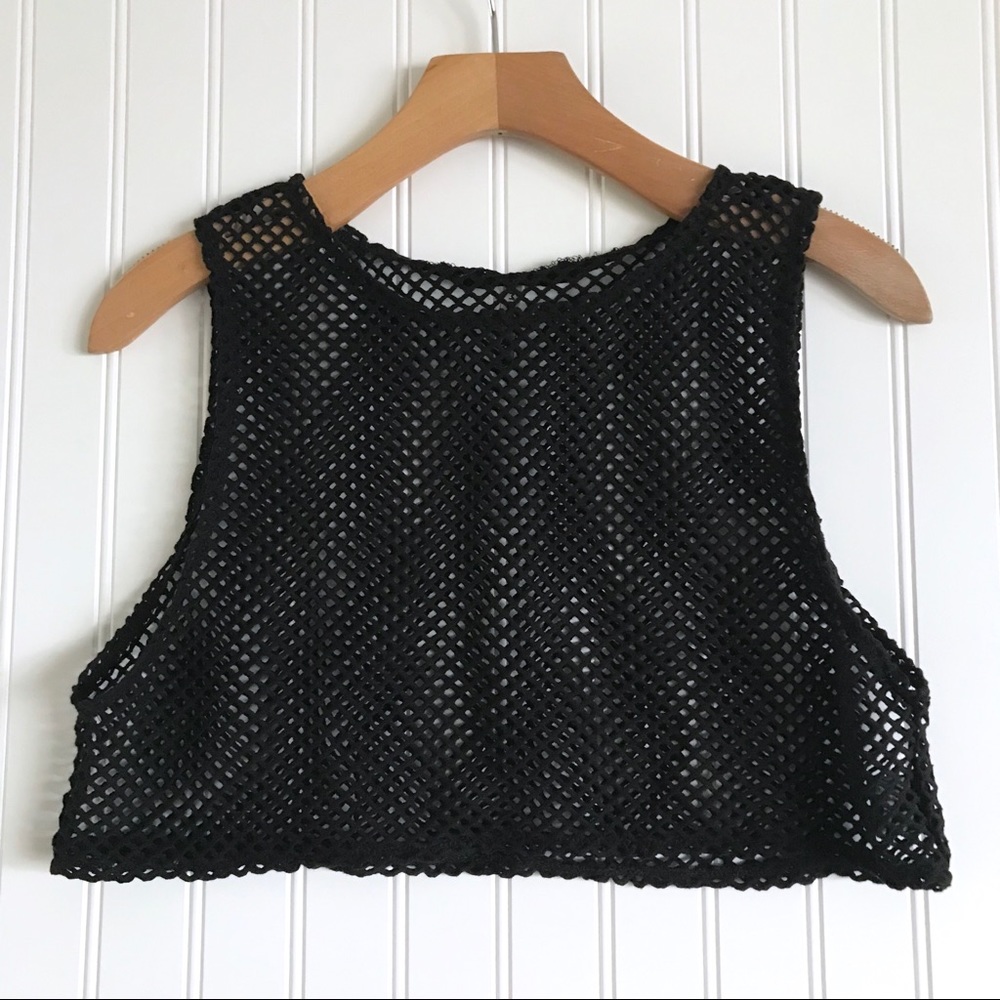 LF Black Crop Top
